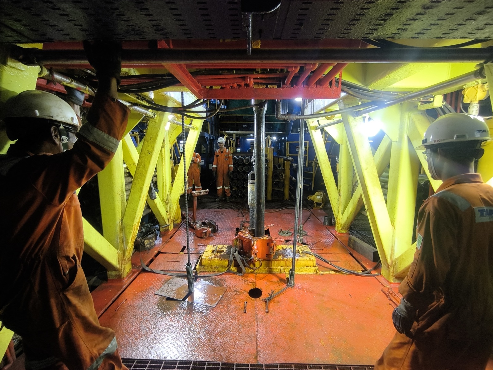 Offshore drilling operation on vessel deck