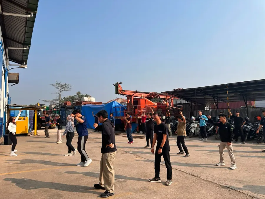 THI exercise session at the workshop