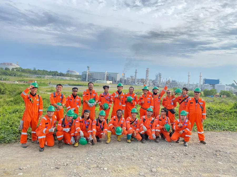 QHSE employee field activity