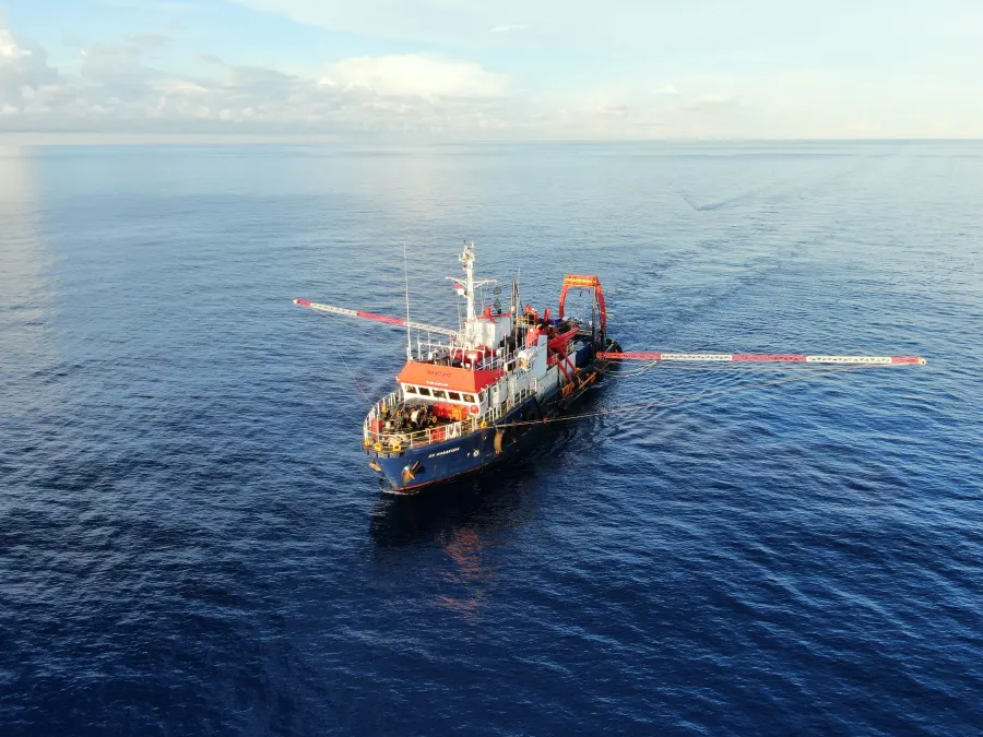 SS Barakuda operational aerial documentation